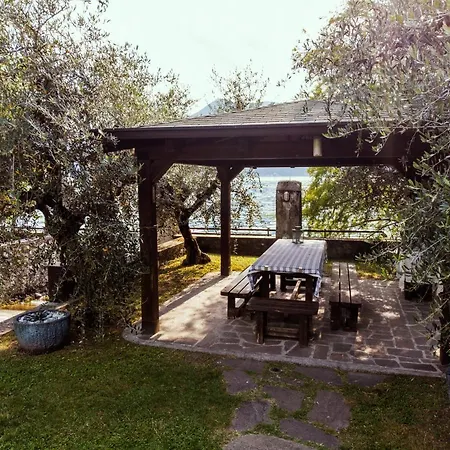 Un Posto Davvero Unico! Marone Exterior photo